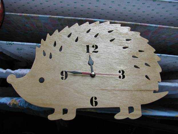 Делаем часы из фанеры своими руками