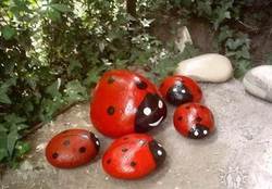 Садовые скульптуры из камней