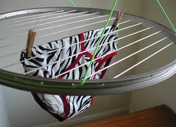 Сушка для белья из
велосипедного колеса