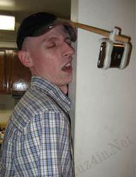 Устройство для просмотра
фильмов на телефоне