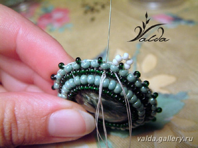 Вышитая брошь. Мастер-класс Вышитая брошь. Мастер-класс