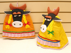 Грелки на чайник коровки. Лоскутное шитье