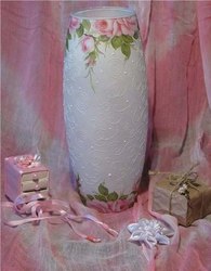 Декупаж на стеклянной вазочке