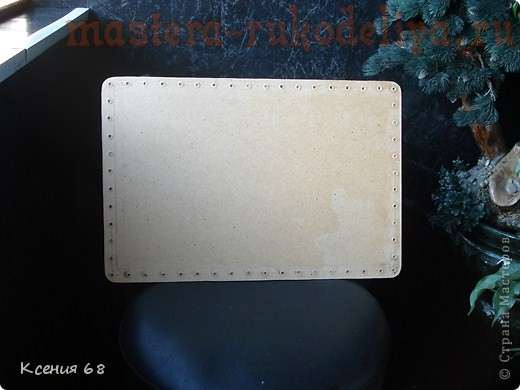 Мастер-класс по плетению из газет. Поднос с фанерным дном