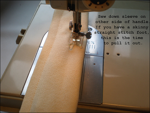 Пасхальная корзинка с розами из фетра Пасхальная корзинка с розами из фетра