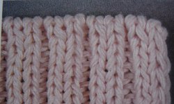 Как красиво закрыть резинку с помощью иглы