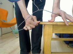 Интересная  подставка под ноутбук