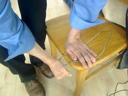 Интересная  подставка под ноутбук