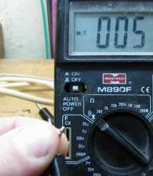 Учимся как пользоваться мультиметром (тестером)