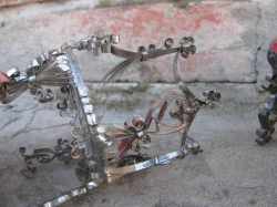 Поделки из консервных банок (стулья и столик) Поделки из консервных банок (стулья и столик)